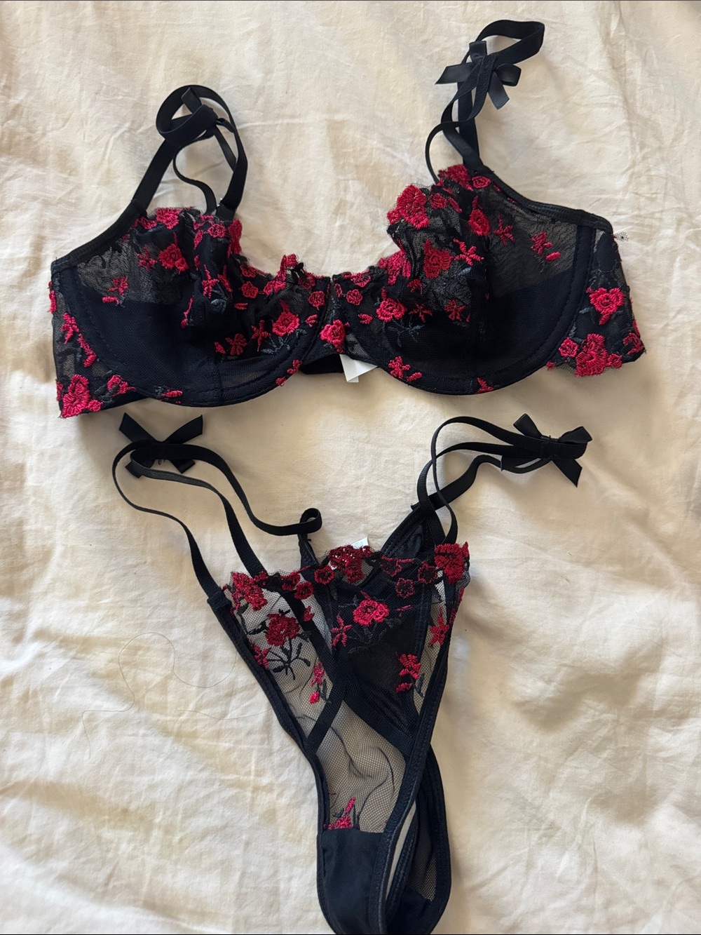 Black & Red Floral Lace Underwire Bra and Thong Set